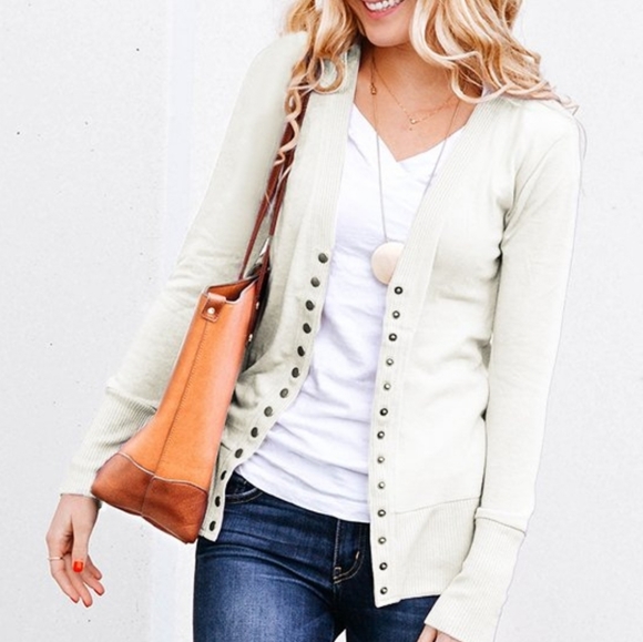Sweaters - Snap Front Cardigan